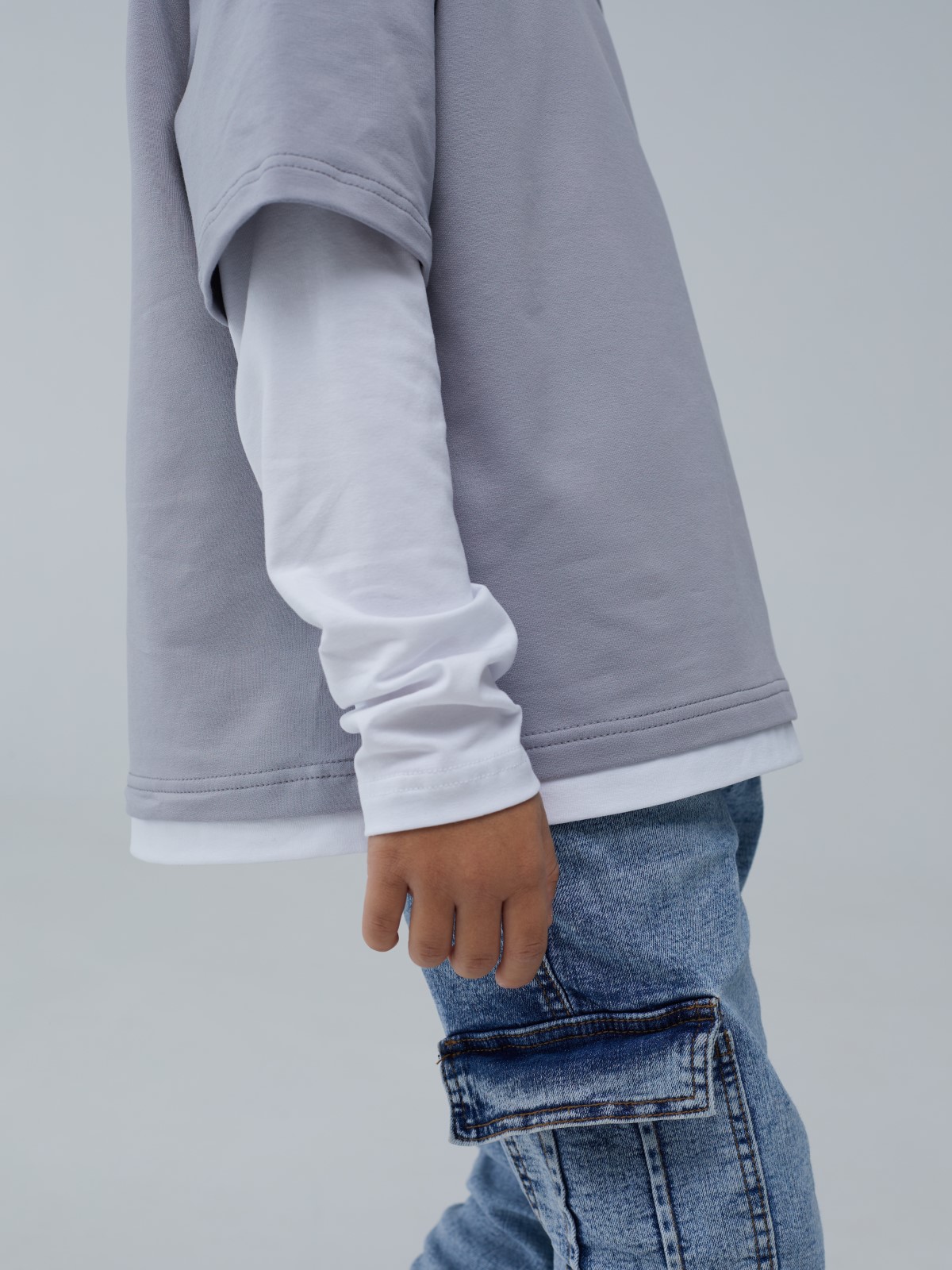 Лонгсливы и свитшоты